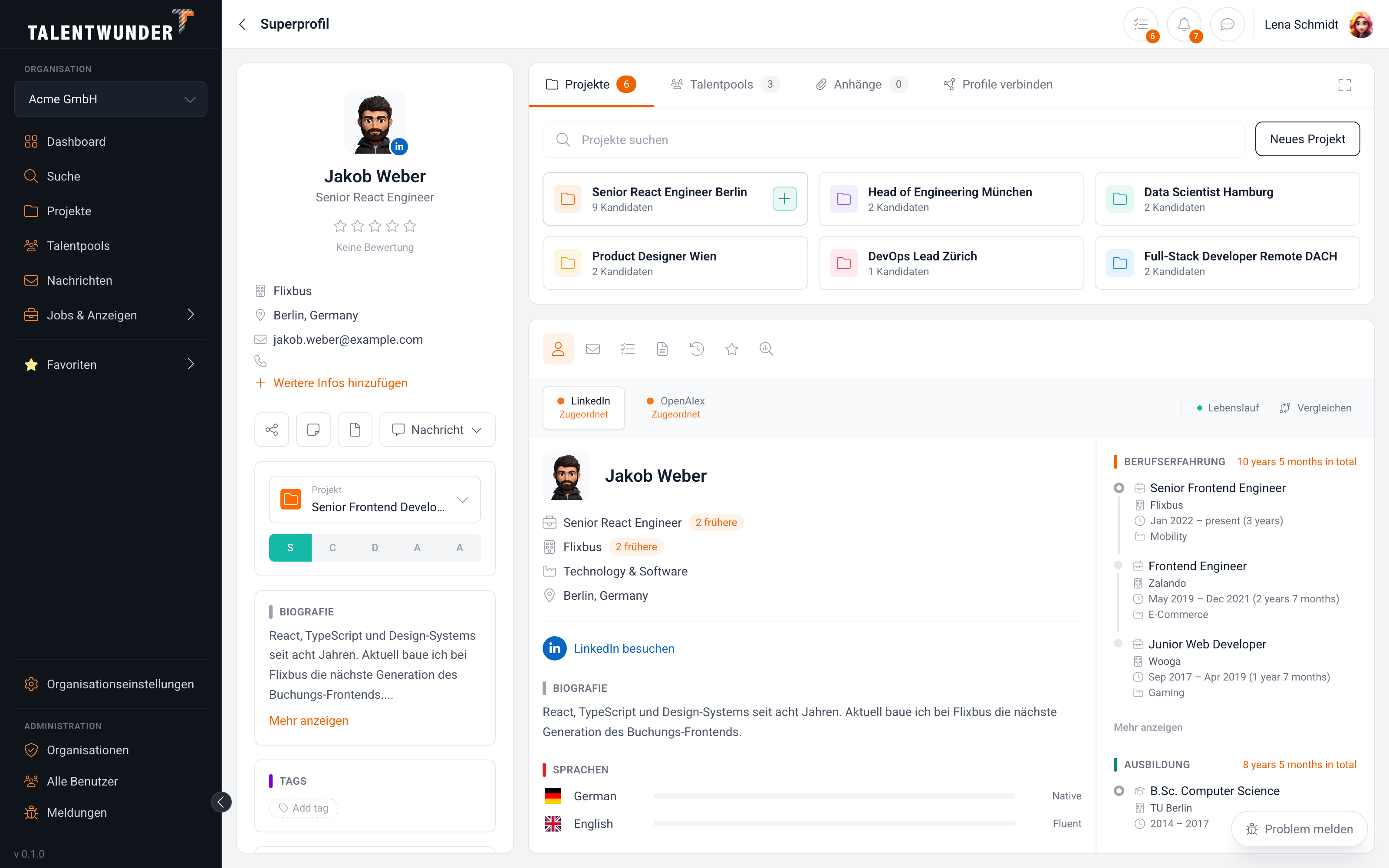 Super-Profile mit geöffnetem Projects-Tab: drei Projektkarten, die erste mit Hover-Status und sichtbarem Plus-Button.